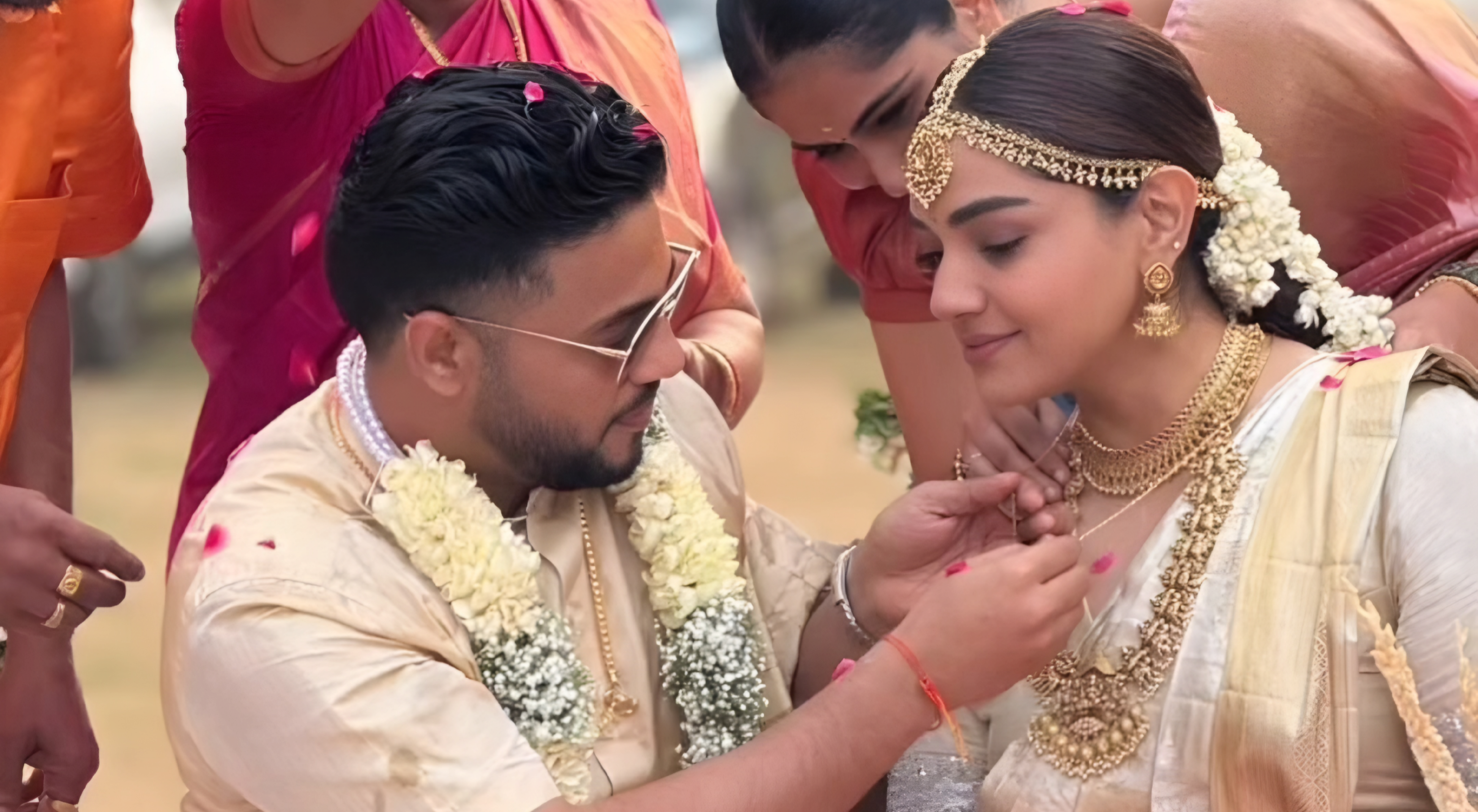 Raftaar Marries With Manraj