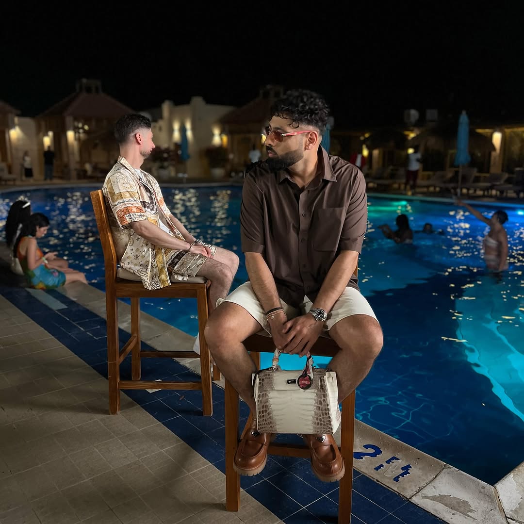 Badshah’s Free Jordan Shoes Contest